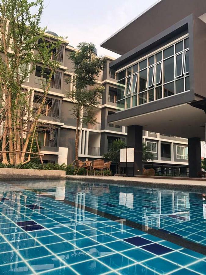 Diamant Modern Room Condominium Resort Чиангмай Экстерьер фото