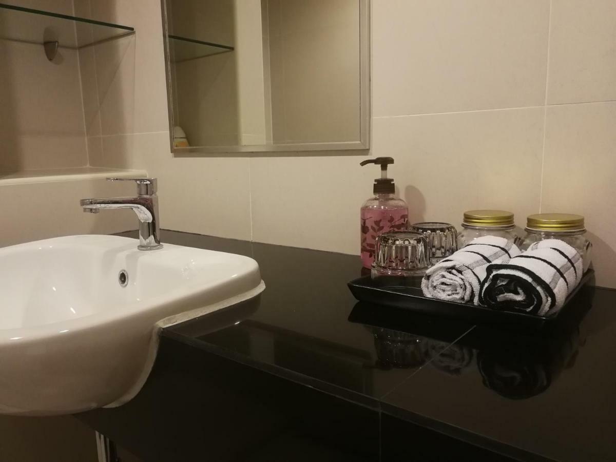 Diamant Modern Room Condominium Resort Чиангмай Экстерьер фото